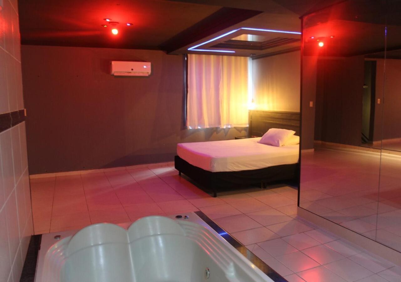 Gran Motel Тагуатінга Екстер'єр фото