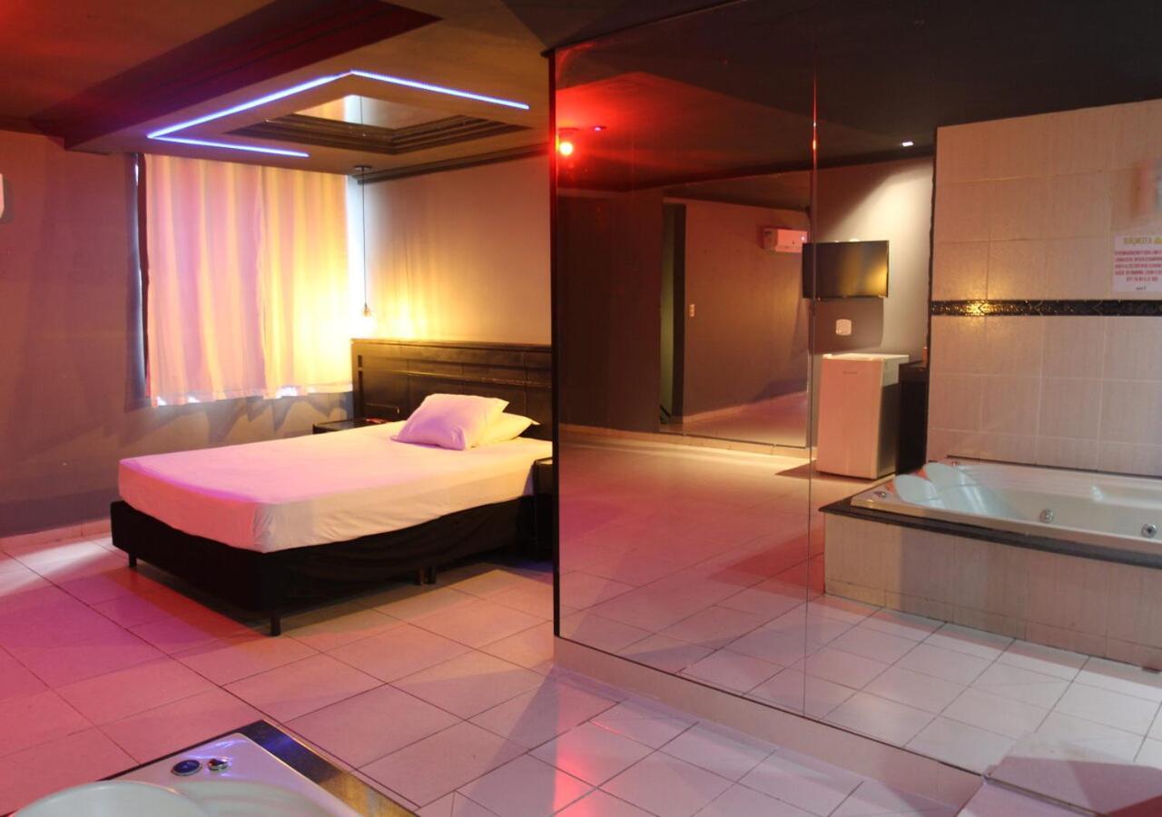 Gran Motel Тагуатінга Екстер'єр фото